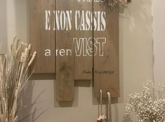 Au Coeur De *